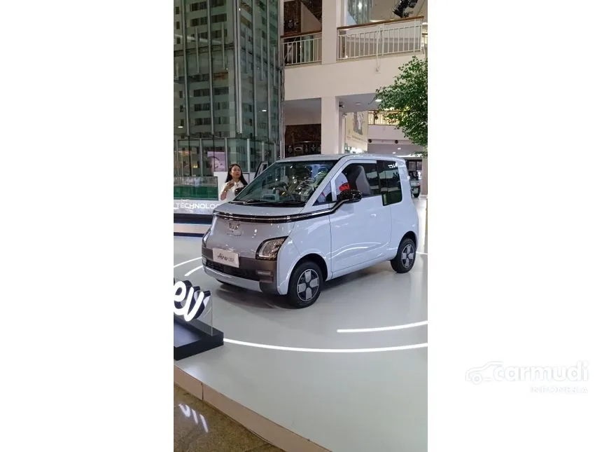 2024 Wuling EV Air ev Lite Standard Range Hatchback