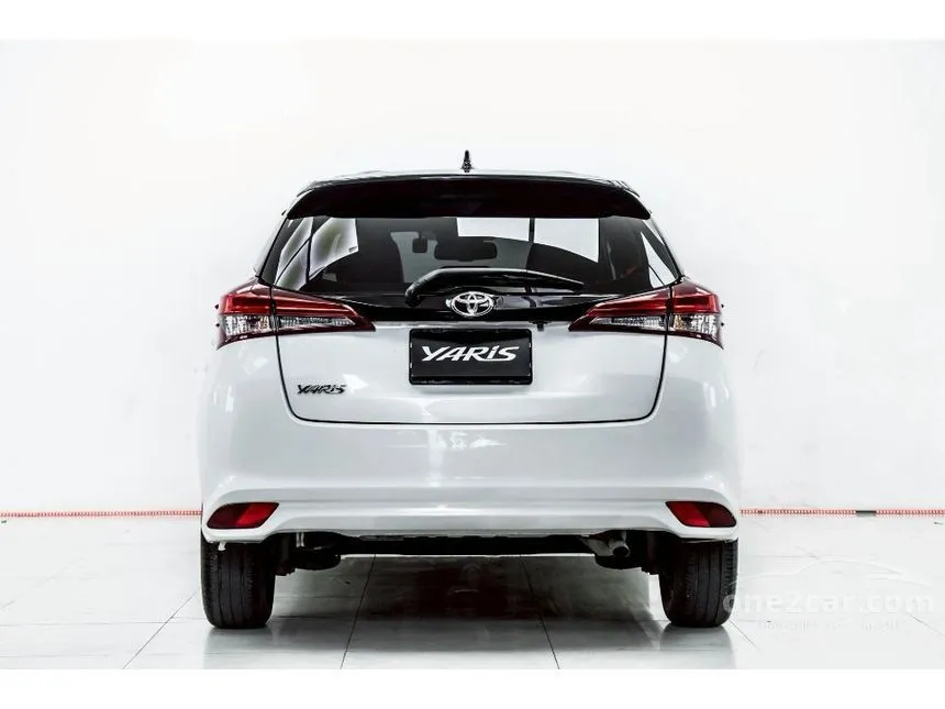 2022 Toyota YARIS Sport Premium X Hatchback