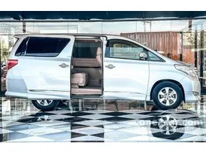 2011 Toyota ALPHARD 2.4 V Van