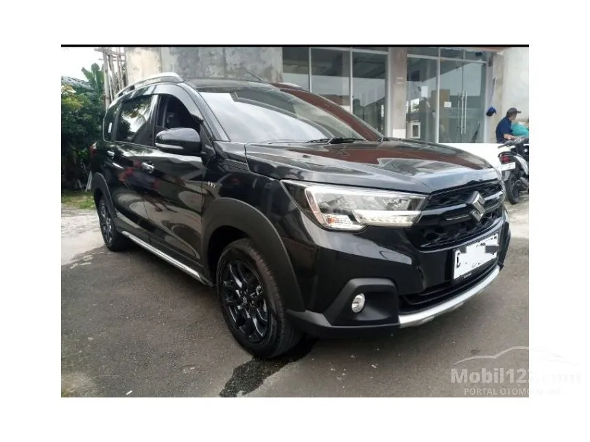 Jual Mobil Suzuki XL7 2024 BETA Hybrid 1.5 di Banten Automatic Wagon Hitam Rp 250.200.000