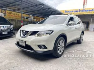 2016 Nissan X-Trail 2.0 (ปี 15-19) V 4WD SUV AT