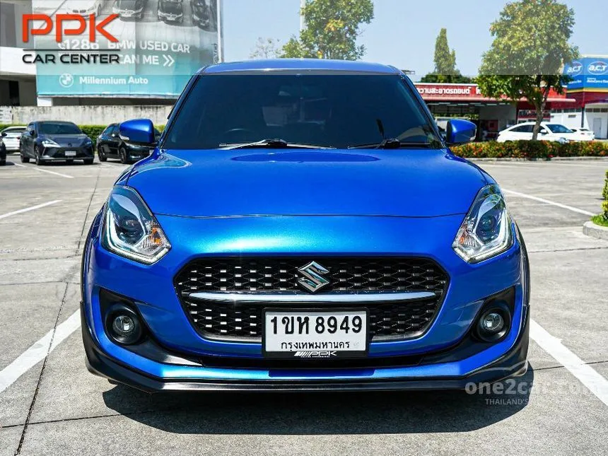2022 Suzuki SWIFT GLX Hatchback