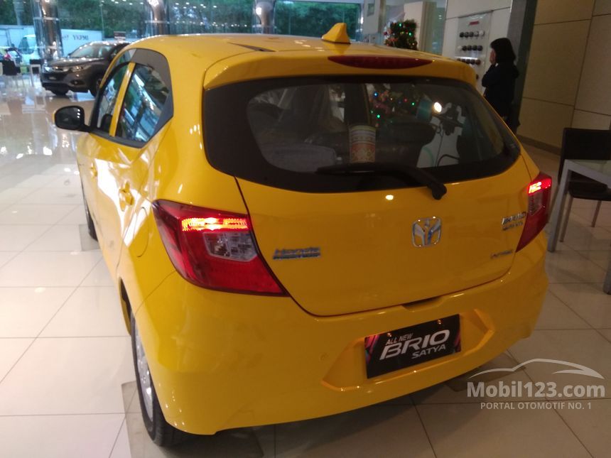 Jual Mobil  Honda  Brio  2021 Satya E 1 2 di Jawa Barat 