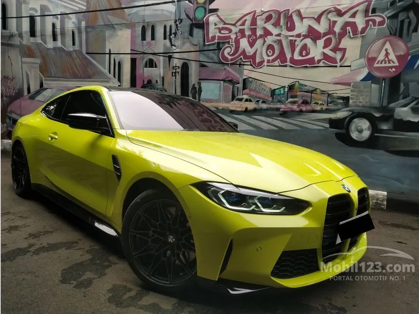 Jual Mobil BMW M4 2023 Competition 3.0 di DKI Jakarta Automatic Coupe Kuning Rp 2.250.000.000