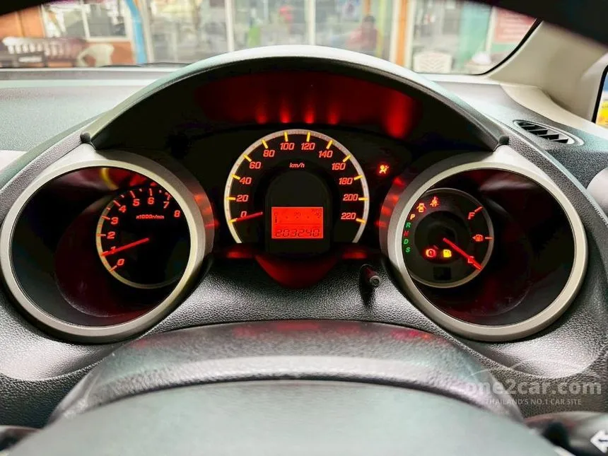 2012 Honda JAZZ SV Hatchback