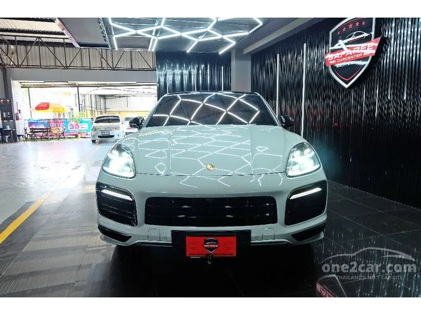 2020 Porsche CAYENNE E-Hybrid Coupe SUV