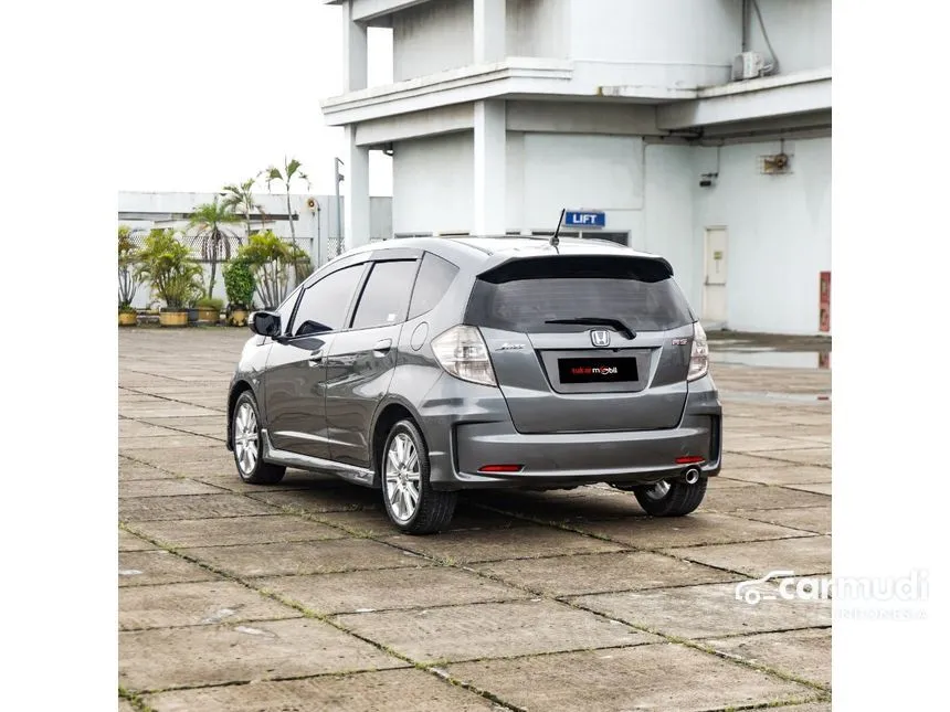 2013 Honda Jazz RS Hatchback