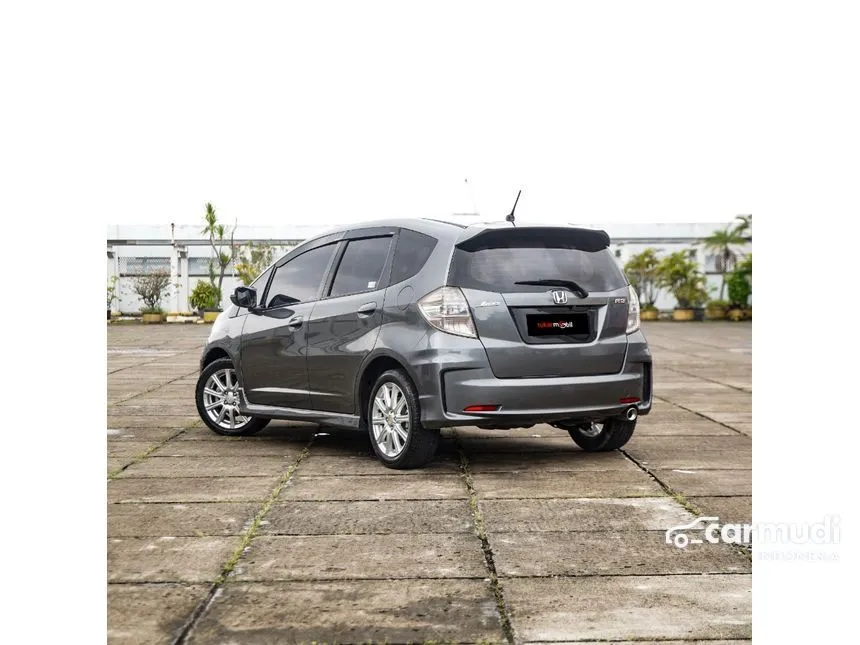 2013 Honda Jazz RS Hatchback