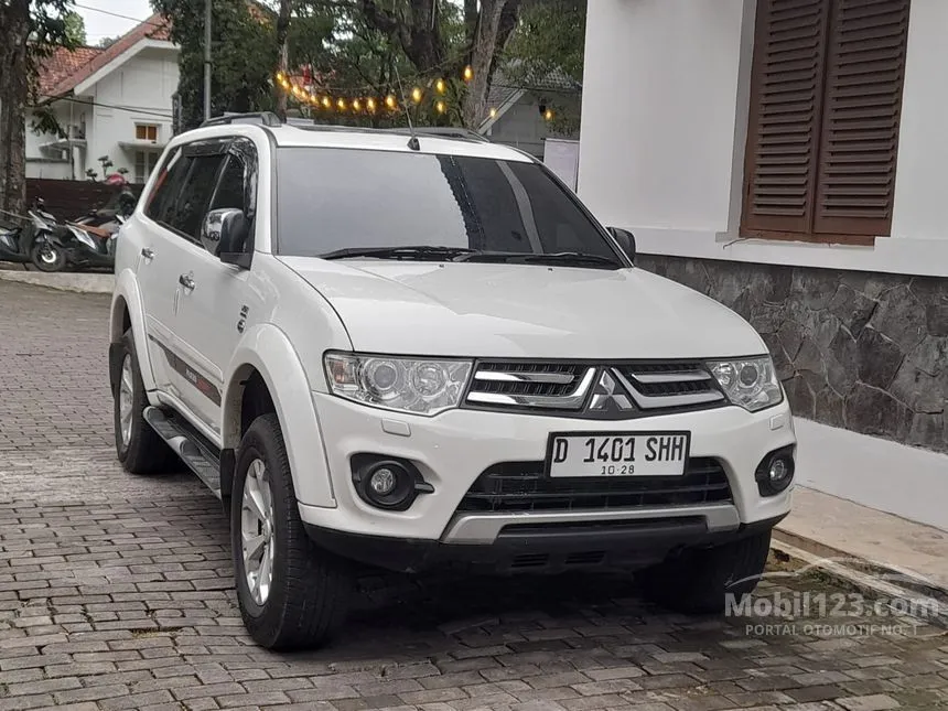 Jual Mobil Mitsubishi Pajero Sport 2013 Dakar Limited 4X2 2.5 di Jawa Barat Automatic SUV Putih Rp 290.000.000