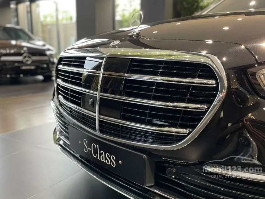 2024 Mercedes-Benz S450L Luxury 4MATIC Sedan