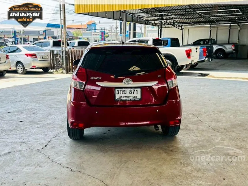 2014 Toyota YARIS E Hatchback