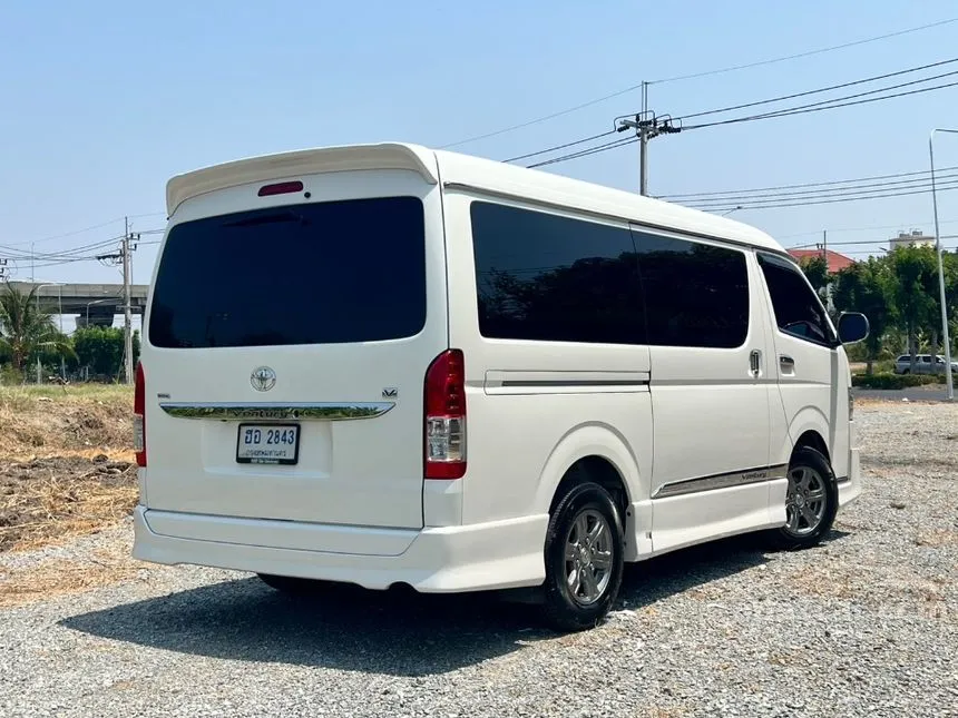 2018 Toyota VENTURY V Van