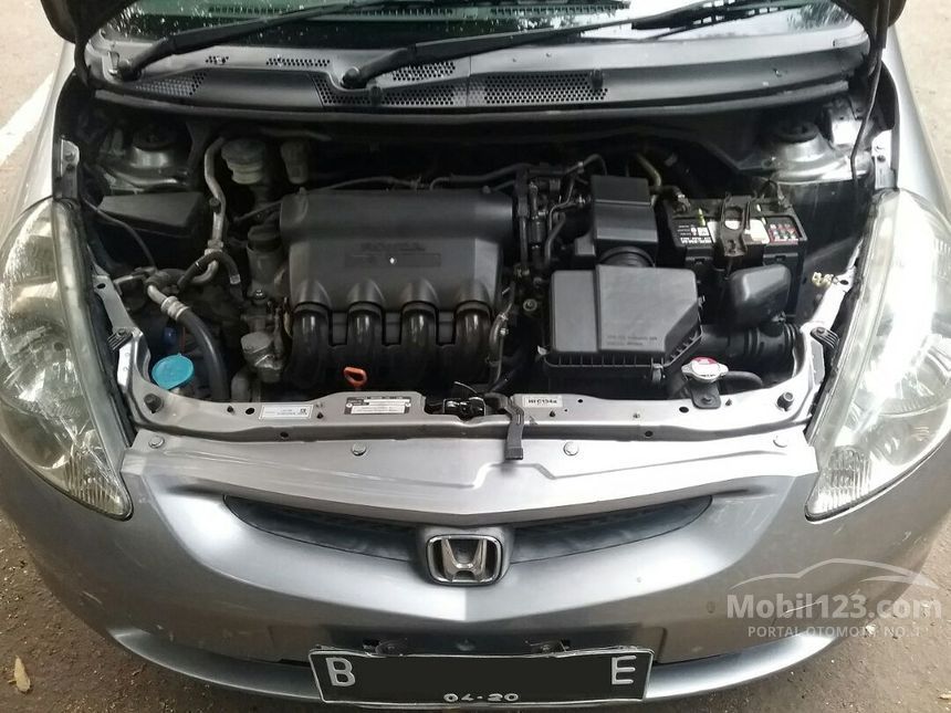 Jual Mobil Honda Jazz 2005 i-DSI 1.5 di Jawa Barat Manual 