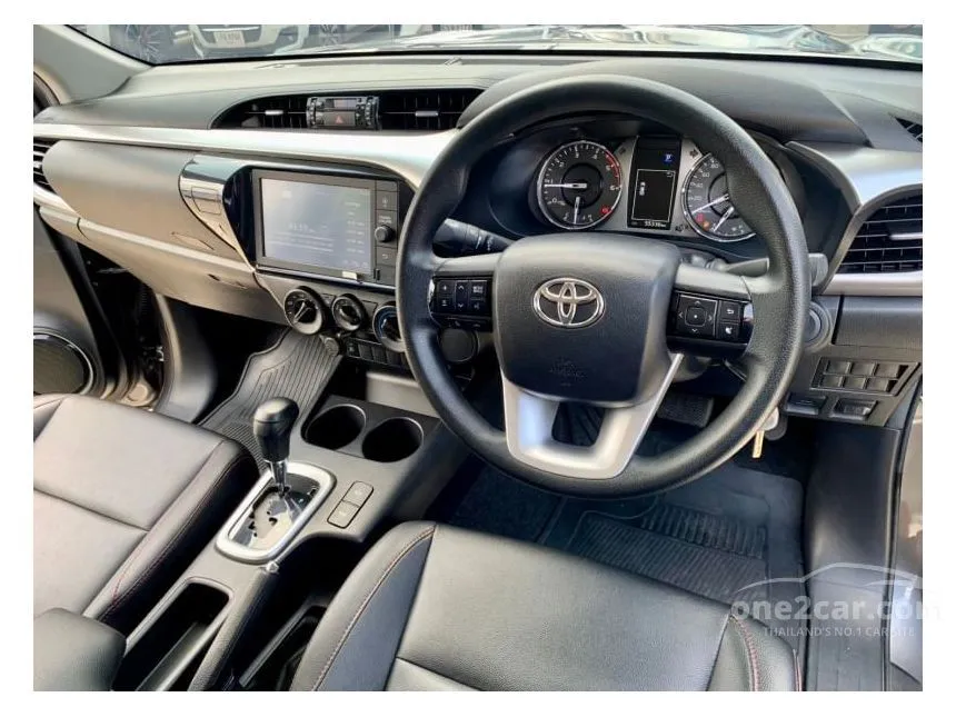 2022 Toyota Hilux Revo Prerunner Entry Pickup