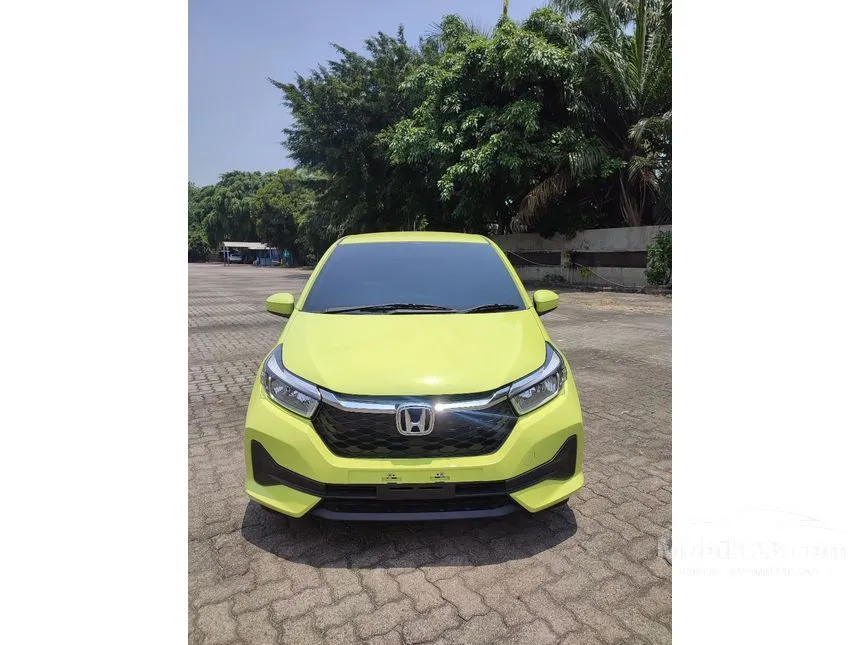 Jual Mobil Honda Brio 2024 E Satya 1.2 di DKI Jakarta Automatic Hatchback Kuning Rp 179.800.000