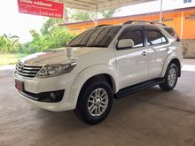 2014 Toyota Fortuner 2.5 (ปี 12-15) V SUV AT