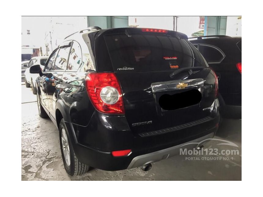  Jual  Mobil  Chevrolet  Captiva 2010 C100 2 0 di Sumatera  