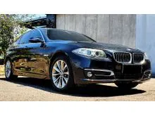 2015 BMW 520i 2.0 Luxury Sedan CKD AT Black On Black - MILES ONLY 30RIBUAN ASLI - MULUS NO MINUS - KREDIT MUDAH DATA KAMI BANTU