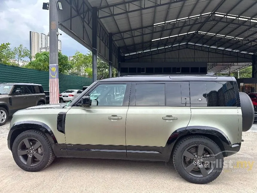 2021 Land Rover Defender 110 D300 SUV