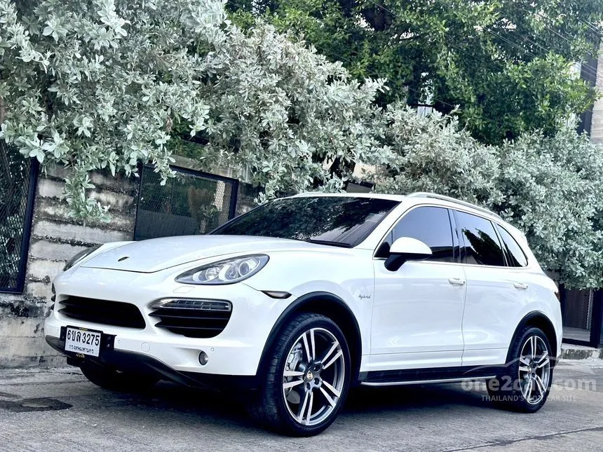 2012 Porsche CAYENNE S Hybrid SUV