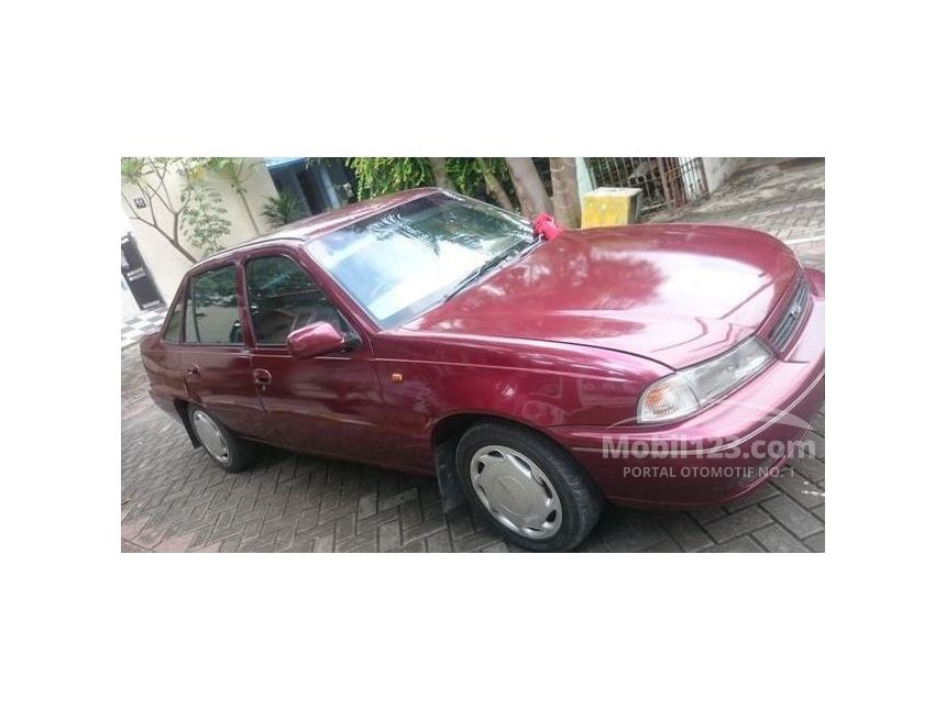 1997 Daewoo Nexia Sedan