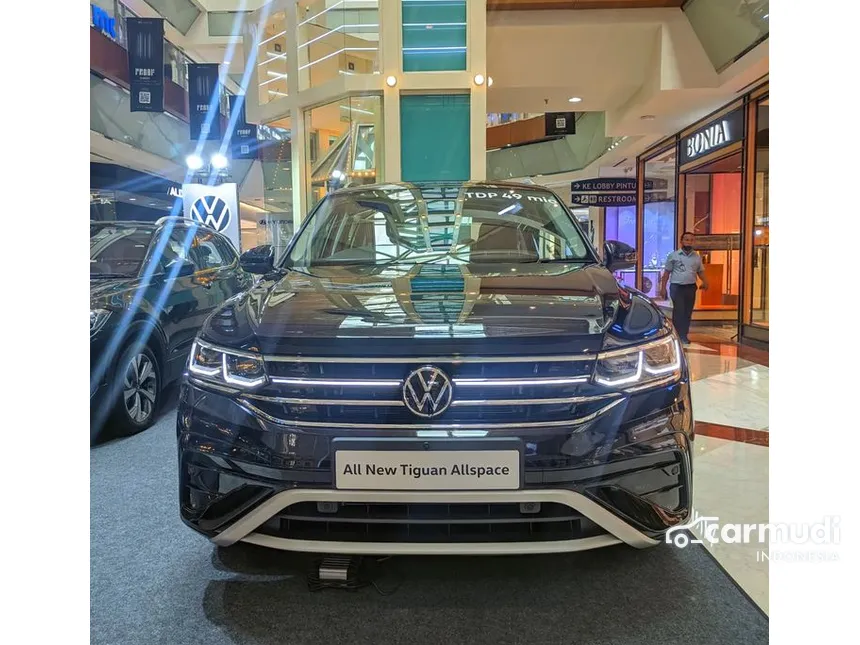 Jual Mobil Volkswagen Tiguan 2023 TSI ALLSPACE 1.4 di DKI Jakarta Automatic SUV Hitam Rp 854.000.000