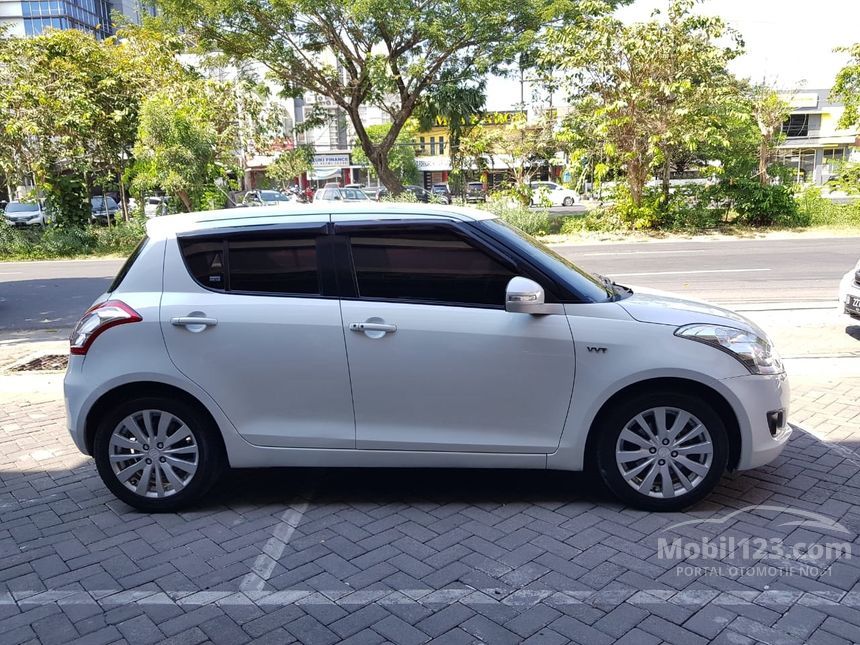 Jual Mobil  Suzuki Swift 2014 GX 1 4 di Jawa Timur Manual 