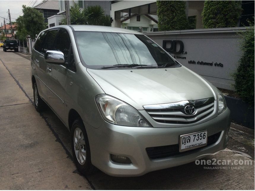 Toyota Innova 2011 V 2.0 in กรุงเทพและปริมณฑล Automatic Wagon สีเงิน ...