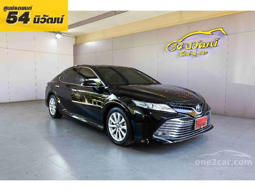 2020 Toyota Camry Hybrid Premium Sedan
