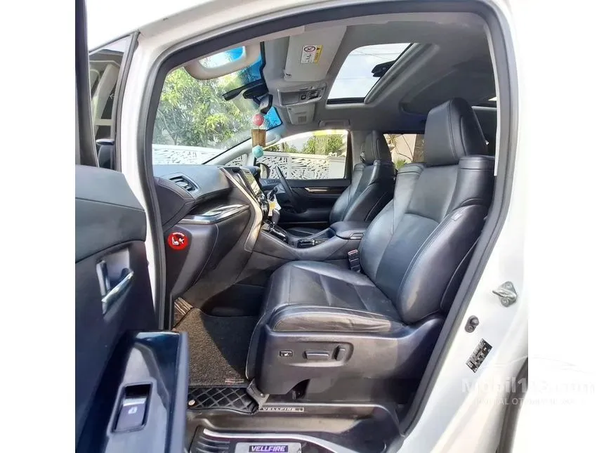 2015 Toyota Vellfire ZG MPV