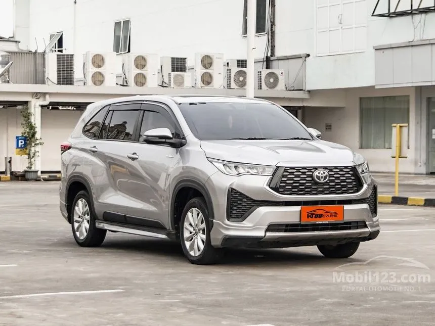 2023 Toyota Kijang Innova Zenix V HV Modellista (Premium Color) MPV