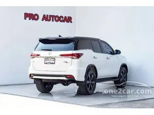 2017 Toyota FORTUNER 2.8 TRD Sportivo (Blacktop) SUV