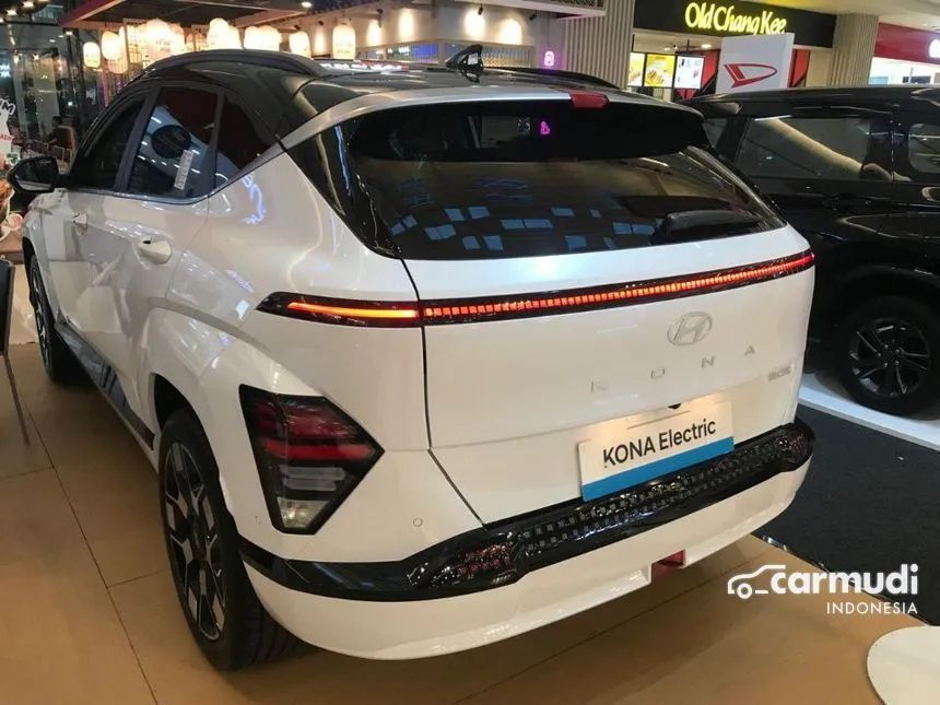2024 Hyundai Kona Signature Long Range SUV