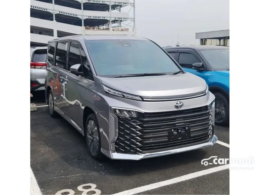Jual Mobil Toyota Voxy 2024 2.0 di DKI Jakarta Automatic Van Wagon Silver Rp 606.700.000