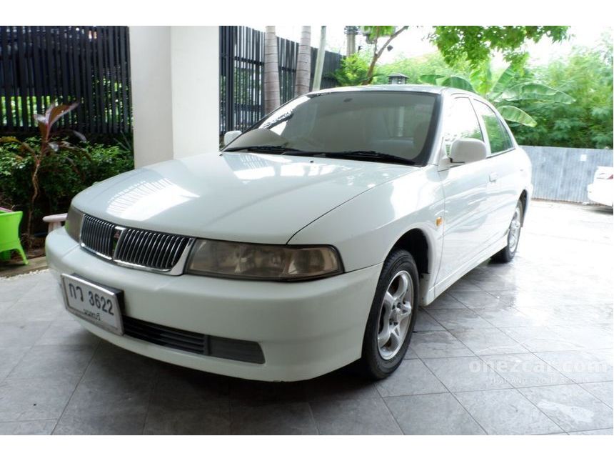 2001 Mitsubishi Lancer 1.6 F Style ท้ายเบนซ์ (ปี 96-02) GLXi Sedan MT ...