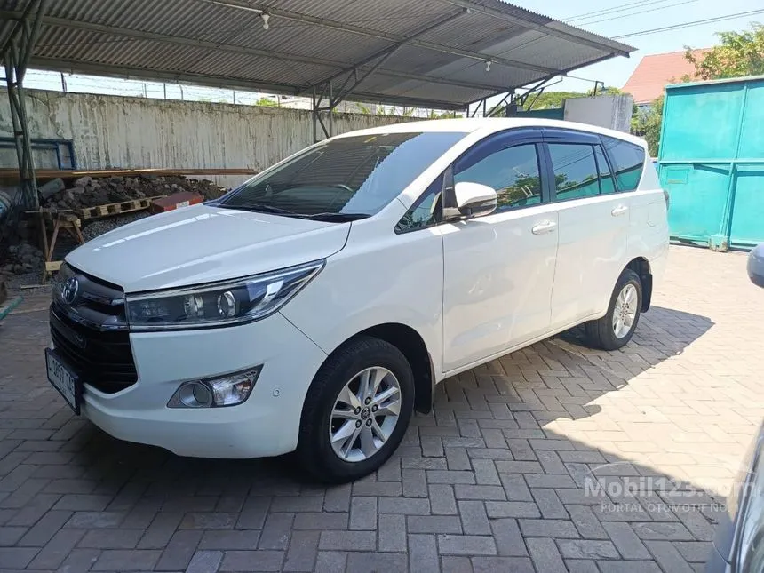 Jual Mobil Toyota Kijang Innova 2018 V 2.4 di Jawa Timur Automatic MPV Putih Rp 360.000.000