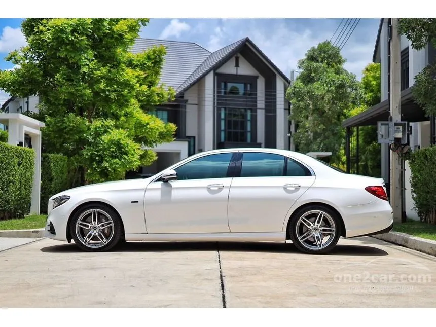 2019 Mercedes-Benz E350 e AMG Dynamic Sedan