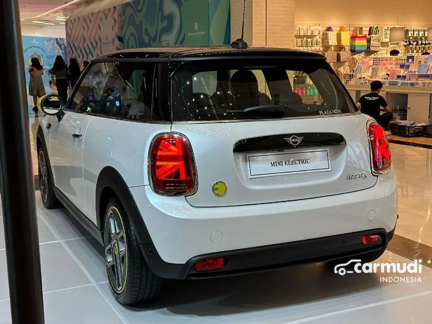 2023 MINI Cooper S Electric Level 3 Hatchback