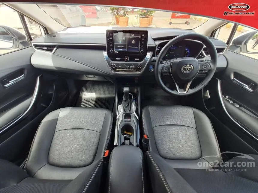 2021 Toyota Corolla Altis Hybrid Premium Sedan