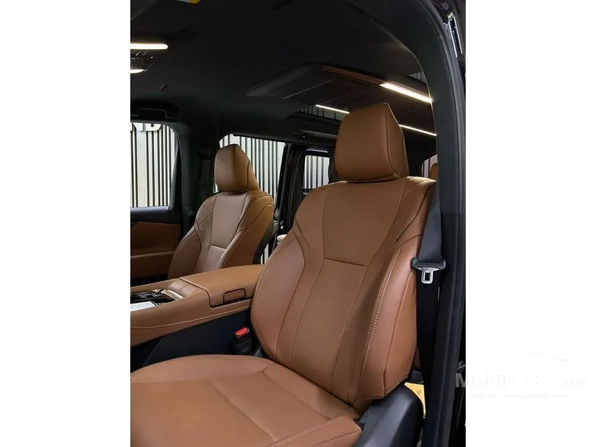 2024 Toyota Vellfire HEV VIP (Premium Color) MPV