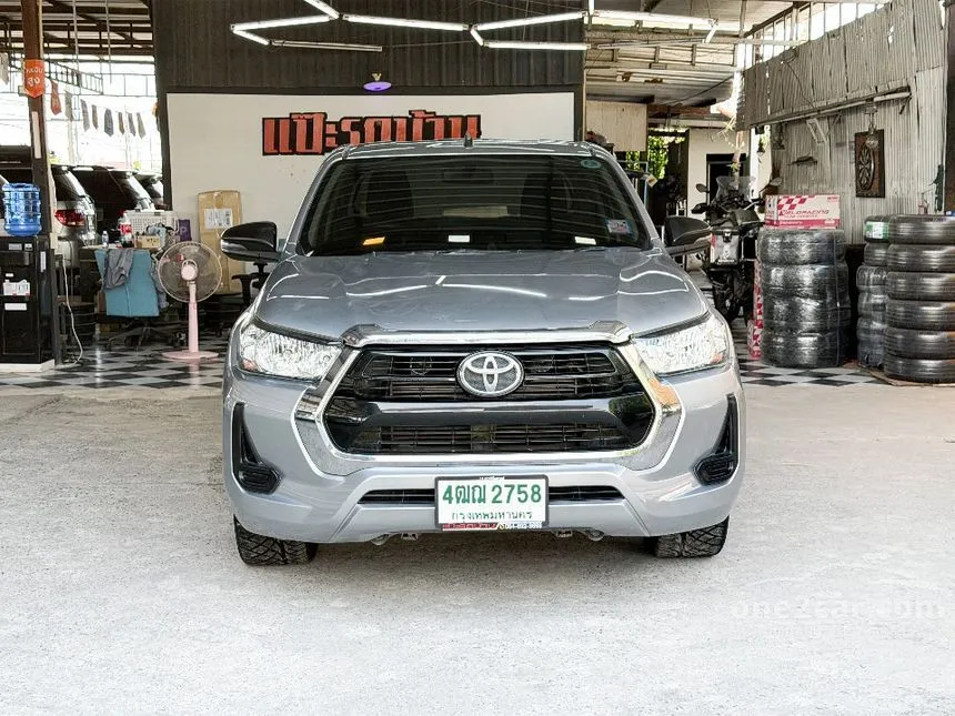 2022 Toyota HILUX REVO Z Edition Entry Smart Cab Pickup
