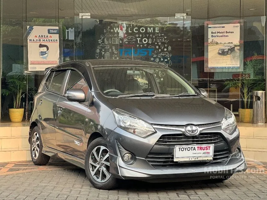 Jual Mobil Toyota Agya 2018 TRD 1.2 di Jawa Barat Automatic Hatchback Abu