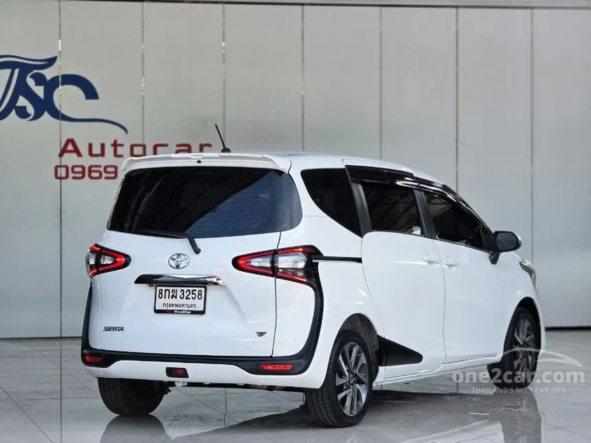 2019 Toyota SIENTA V Wagon