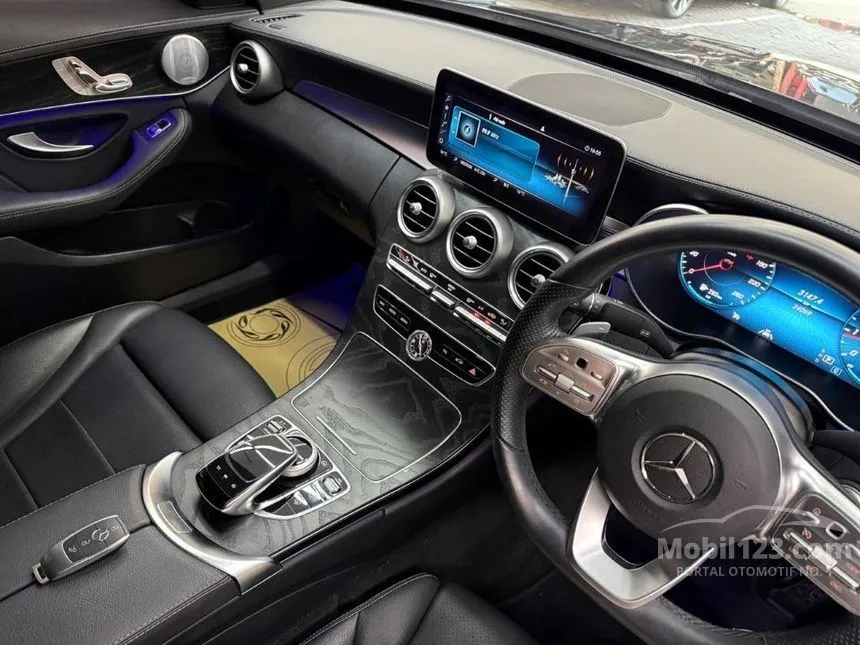 2021 Mercedes-Benz C300 AMG Final Edition Sedan