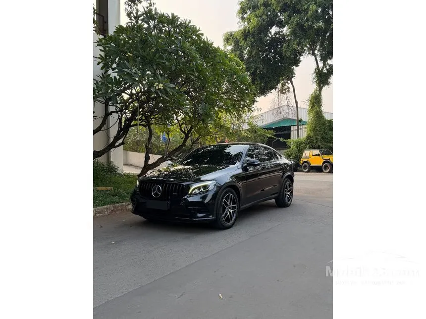 2017 Mercedes-Benz GLC300 AMG Line Coupe