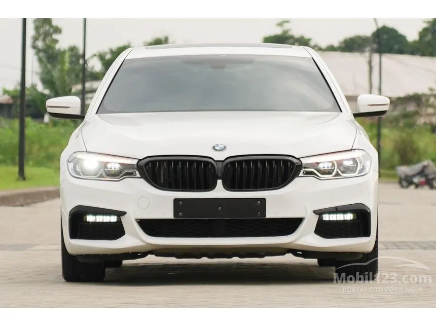 2020 BMW 520i M Sport 75th Edition Sedan