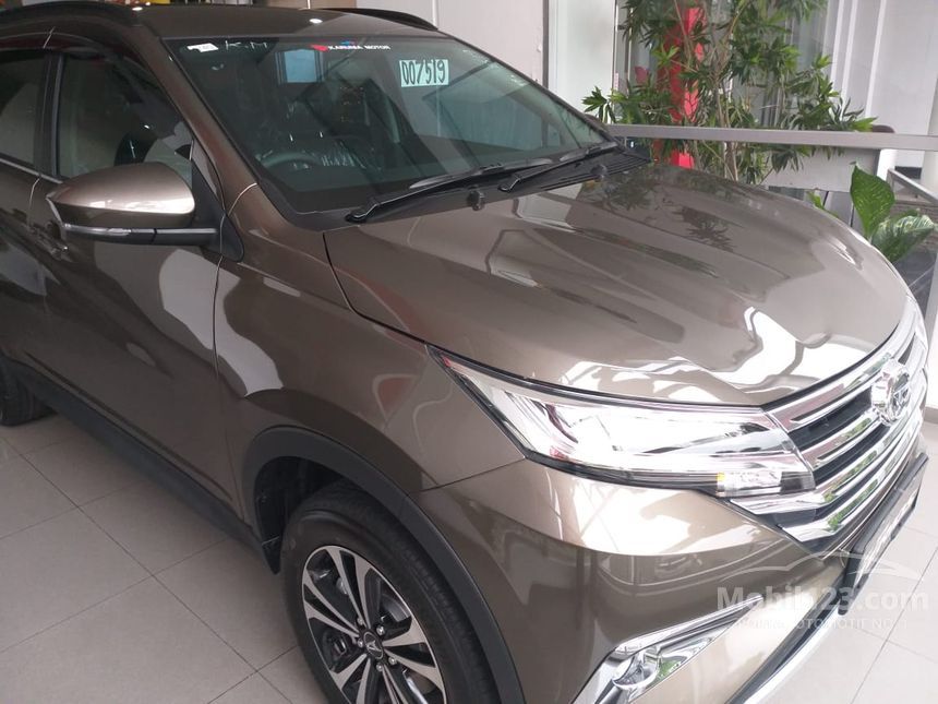 Jual Mobil Daihatsu Terios 2019 R 1.5 di Jawa Timur 