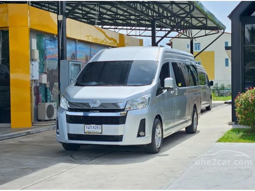 2020 Toyota HIACE GL Van