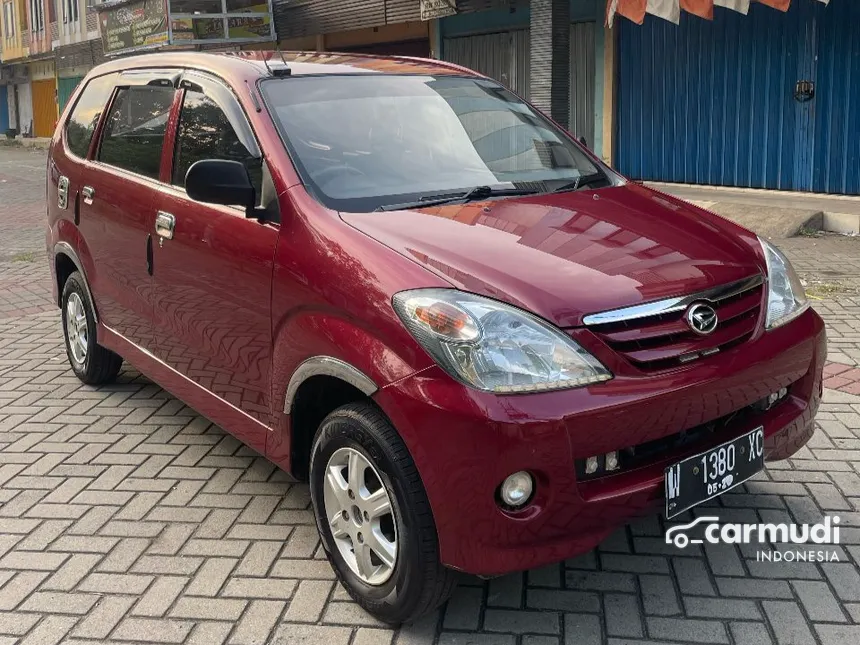 Jual Mobil Daihatsu Xenia 2006 Li 1.0 di Jawa Timur Manual MPV Merah Rp 79.000.000