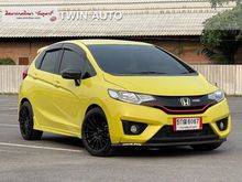 2016 Honda Jazz 1.5 (ปี 14-18) SV i-VTEC Hatchback